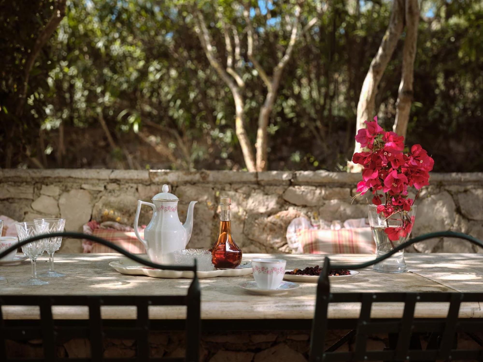 Villa Almeira 4acre Estate, For Unparalleled Seclusion, By Thinkvilla *